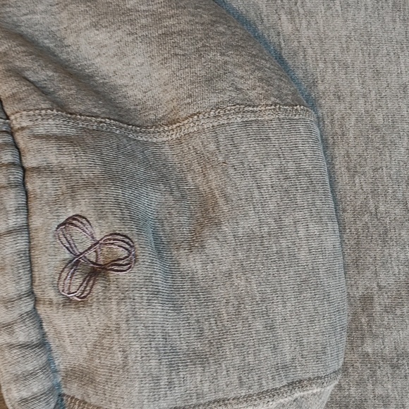 **5/$25**TNA Aritzia Gray Hodie - Picture 8 of 8